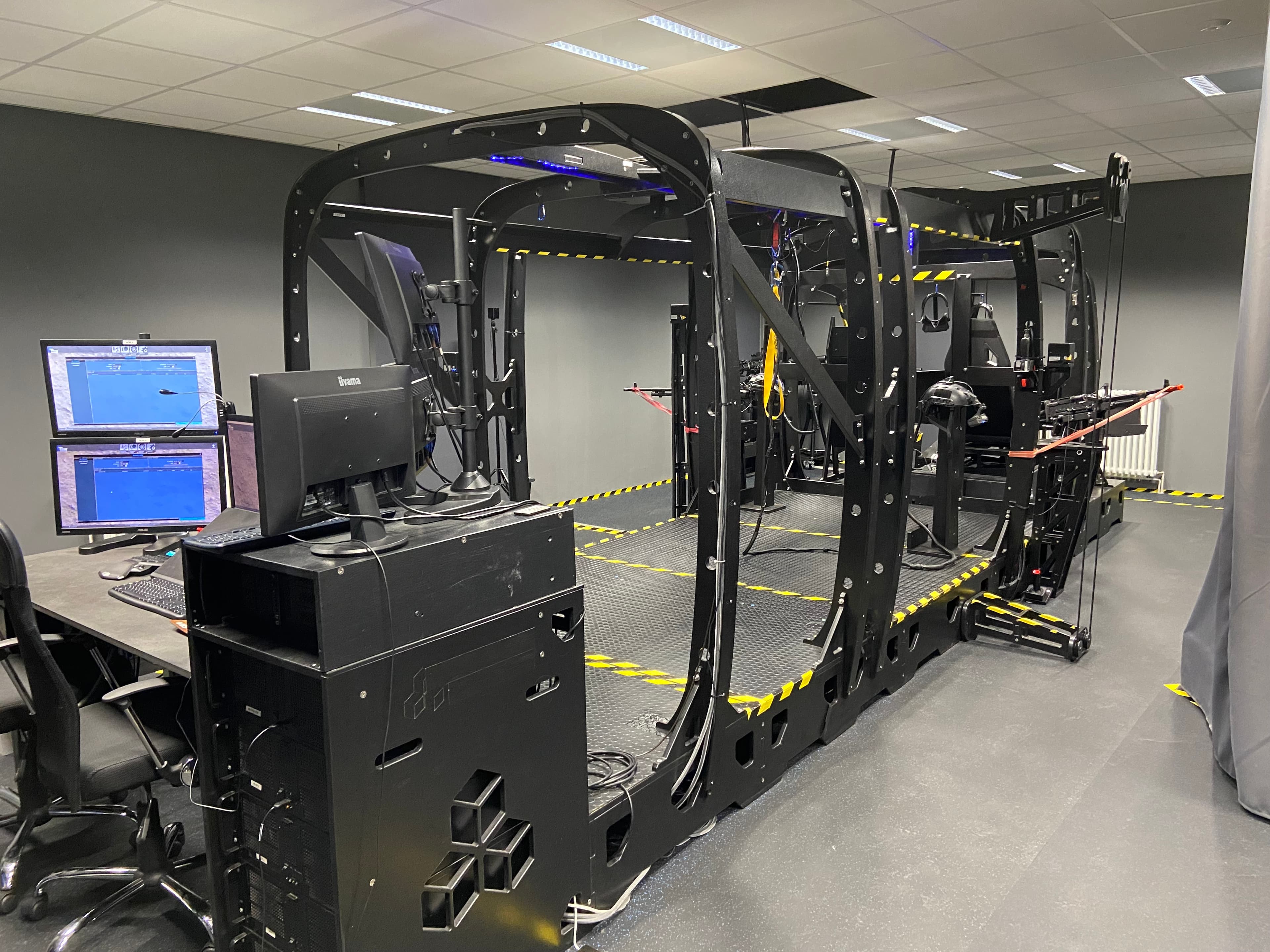 P1AR Advanced Aircrew Mission Simulator