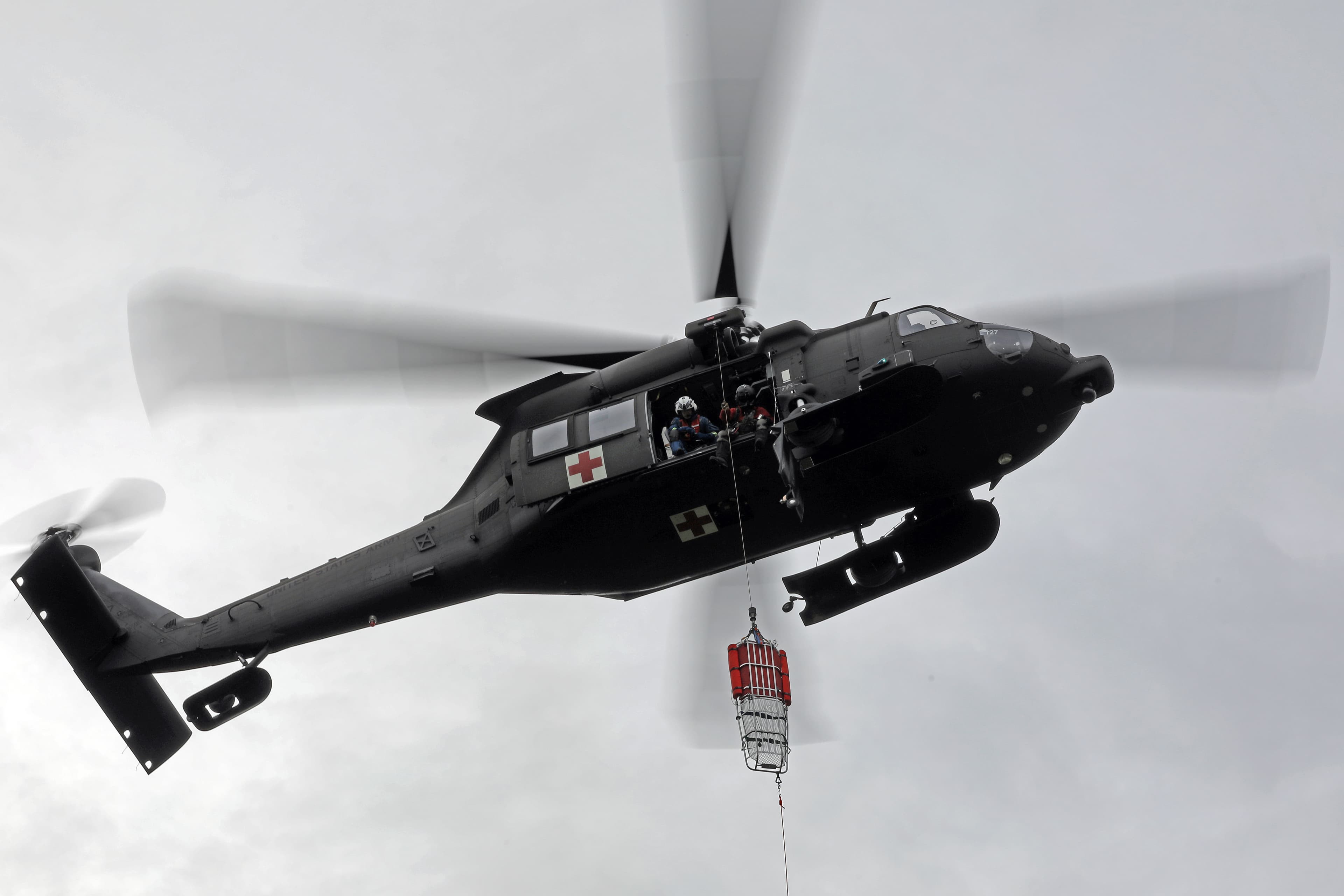 Dynamic hoist training with Priority 1 Air Rescue